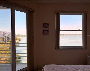 7979 Sailboat Key Boulevard S - Photo Thumbnail 20