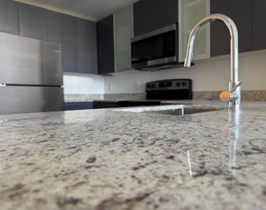 5587 Millenia Park Boulevard - Photo Thumbnail 13