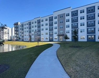 5587 Millenia Park Boulevard - Photo Thumbnail 20