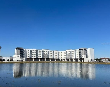 5587 Millenia Park Boulevard - Photo Thumbnail 2