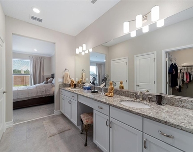 5521 Nw 45th Lane - Photo Thumbnail 27