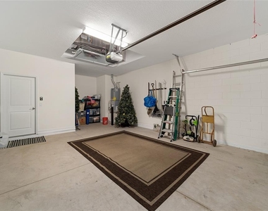 5521 Nw 45th Lane - Photo Thumbnail 31