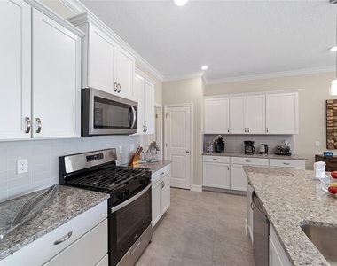 5521 Nw 45th Lane - Photo Thumbnail 19