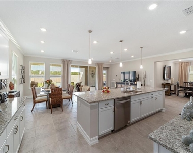 5521 Nw 45th Lane - Photo Thumbnail 20