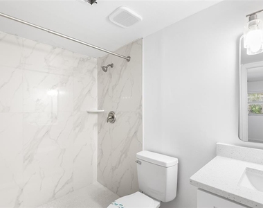 555 62nd Street S - Photo Thumbnail 8