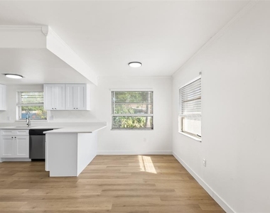 555 62nd Street S - Photo Thumbnail 1