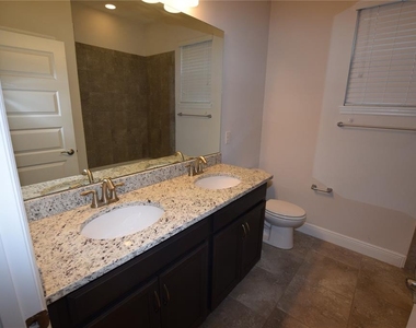 10284 Atwater Bay Drive - Photo Thumbnail 20