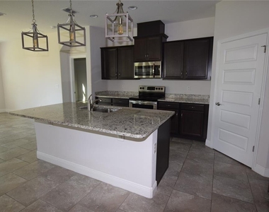 10284 Atwater Bay Drive - Photo Thumbnail 8