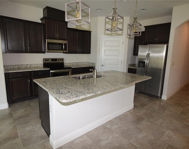 10284 Atwater Bay Drive - Photo Thumbnail 9