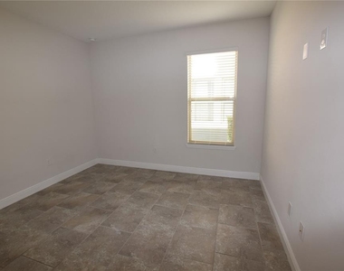 10284 Atwater Bay Drive - Photo Thumbnail 18