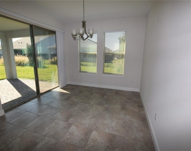 10284 Atwater Bay Drive - Photo Thumbnail 5