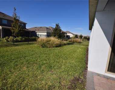 10284 Atwater Bay Drive - Photo Thumbnail 2