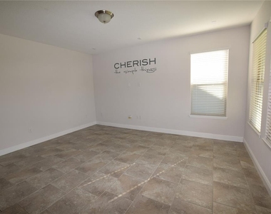 10284 Atwater Bay Drive - Photo Thumbnail 7