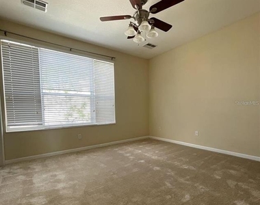 8000 Cool Breeze Drive - Photo Thumbnail 2