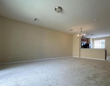 8000 Cool Breeze Drive - Photo Thumbnail 4