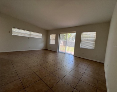 1724 Peruvian Lane - Photo Thumbnail 2