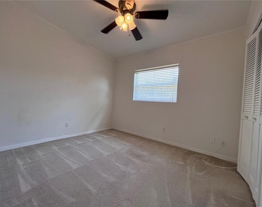 1724 Peruvian Lane - Photo Thumbnail 9