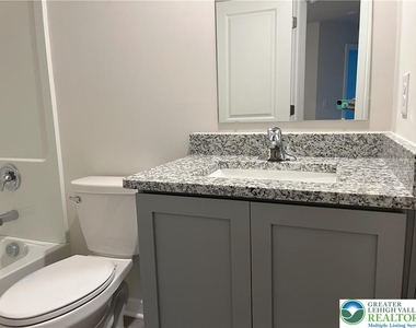 7620 Clayton Avenue - Photo Thumbnail 13