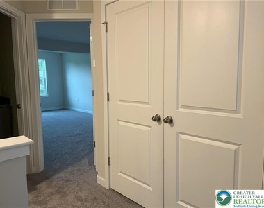 7620 Clayton Avenue - Photo Thumbnail 14