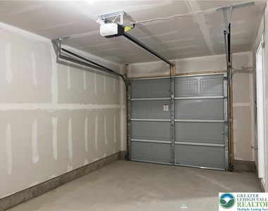 7620 Clayton Avenue - Photo Thumbnail 22