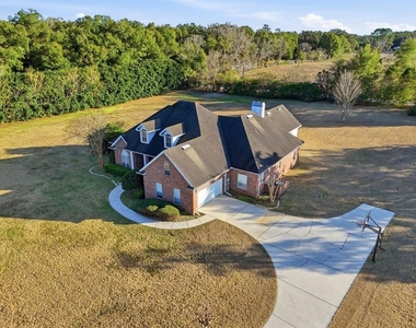 14313 Nw 60th Avenue - Photo Thumbnail 40