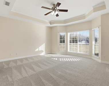 14313 Nw 60th Avenue - Photo Thumbnail 28