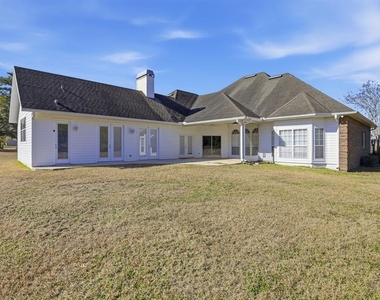 14313 Nw 60th Avenue - Photo Thumbnail 37