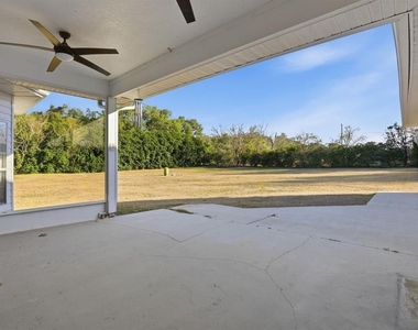 14313 Nw 60th Avenue - Photo Thumbnail 35