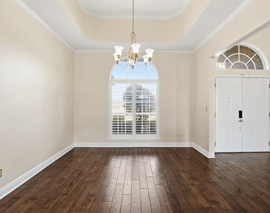 14313 Nw 60th Avenue - Photo Thumbnail 4