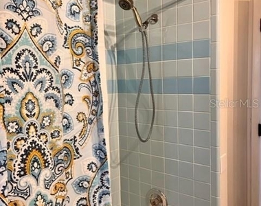 22497 Glen Avenue - Photo Thumbnail 21