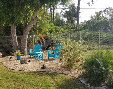 22497 Glen Avenue - Photo Thumbnail 30