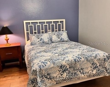 22497 Glen Avenue - Photo Thumbnail 22