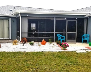 22497 Glen Avenue - Photo Thumbnail 36