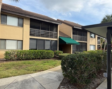 5631 Ashton Lake Drive - Photo Thumbnail 1