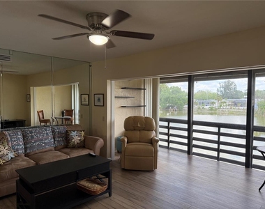 5631 Ashton Lake Drive - Photo Thumbnail 21