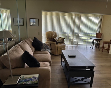 5631 Ashton Lake Drive - Photo Thumbnail 25