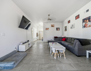 1181 Summer Rain Street - Photo Thumbnail 9
