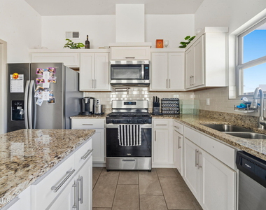 1181 Summer Rain Street - Photo Thumbnail 4