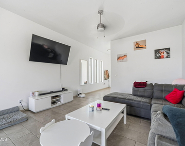 1181 Summer Rain Street - Photo Thumbnail 10