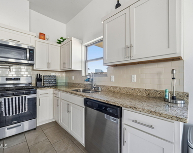 1181 Summer Rain Street - Photo Thumbnail 3