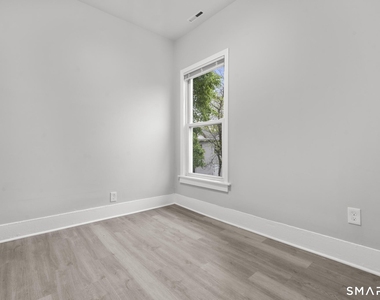 20 Waverly Street - Photo Thumbnail 6