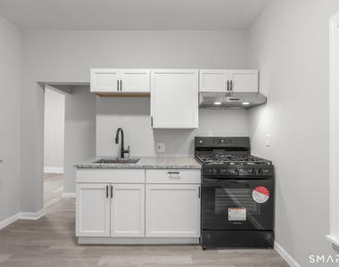 20 Waverly Street - Photo Thumbnail 11