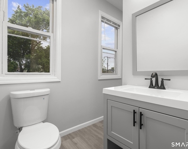 20 Waverly Street - Photo Thumbnail 12