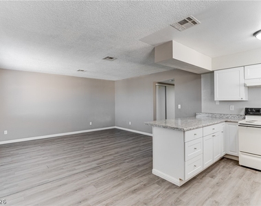 444 N 13th Street - Photo Thumbnail 10