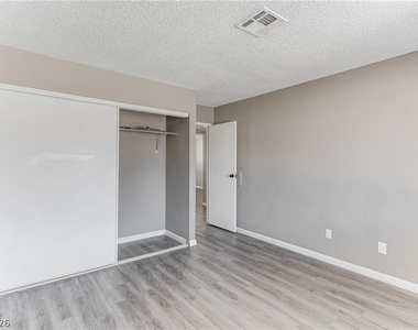 444 N 13th Street - Photo Thumbnail 15