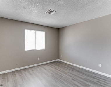 444 N 13th Street - Photo Thumbnail 14