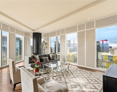 3750 Las Vegas Boulevard - Photo Thumbnail 8