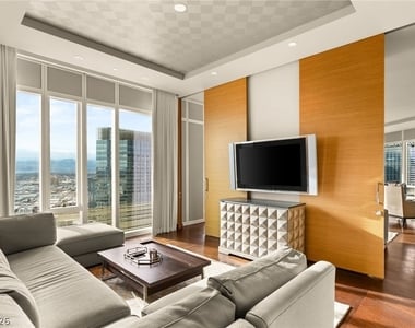 3750 Las Vegas Boulevard - Photo Thumbnail 36