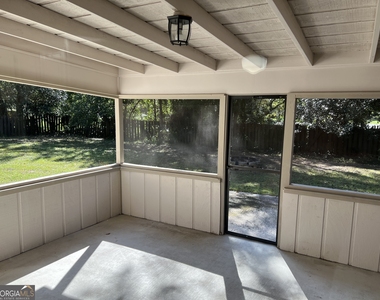 140 Quail Run - Photo Thumbnail 12