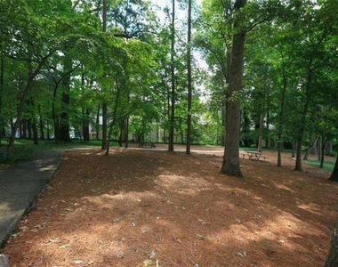 6851 Roswell Road - Photo Thumbnail 34